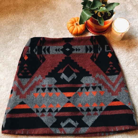 GAP Dresses & Skirts - The perfect fall wool skirt from the Gap🍁🍂 GAP Dresses & Skirts - The perfect fall wool skirt from the Gap🍁🍂